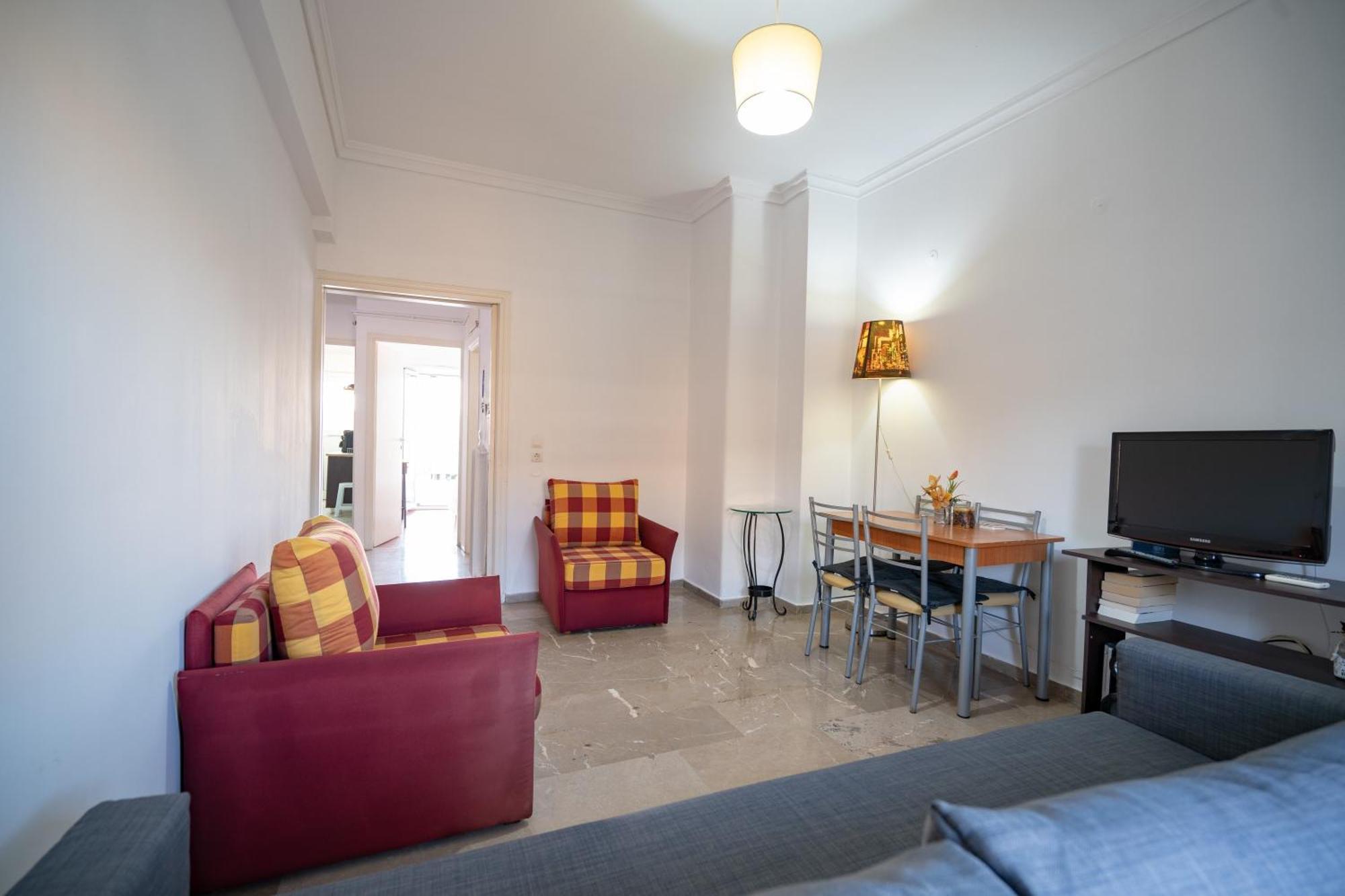 Dimotiko Theatro Metro St. 1 Bedroom 4 Pers. Flat ピレウス エクステリア 写真